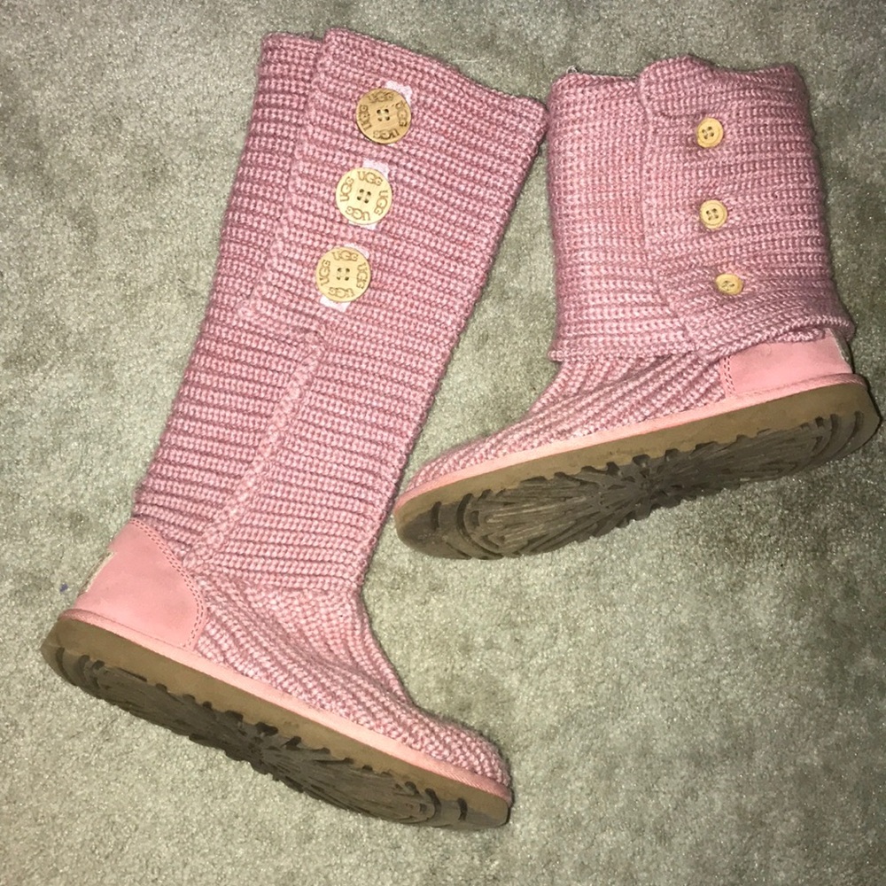 Pink knitted Ugg’s